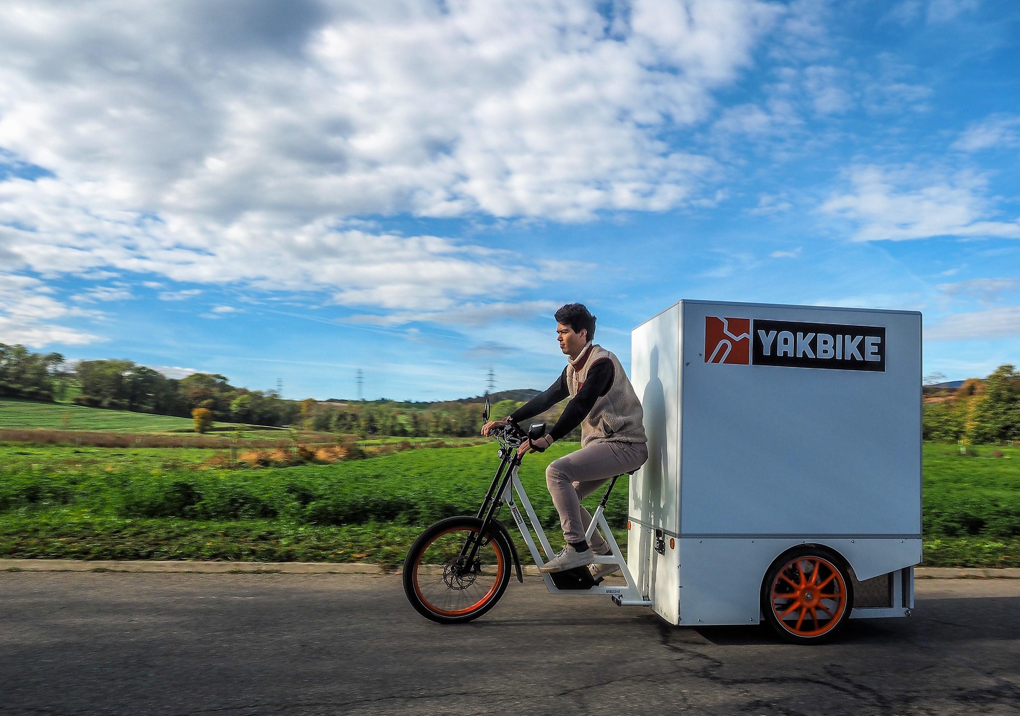 Le Yakbike est un vélo-cargo innovant conçu et fabriqué à Aubonne.